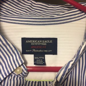 American Eagle Men’s button up shirt